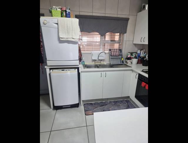 3 BEDROOM PROPERTY TO RENT IN HARTENBOS CENTRAL